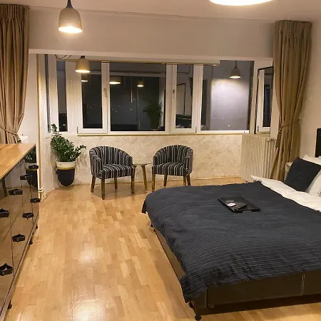 Casa S Piata Alba Iulia Bucharest