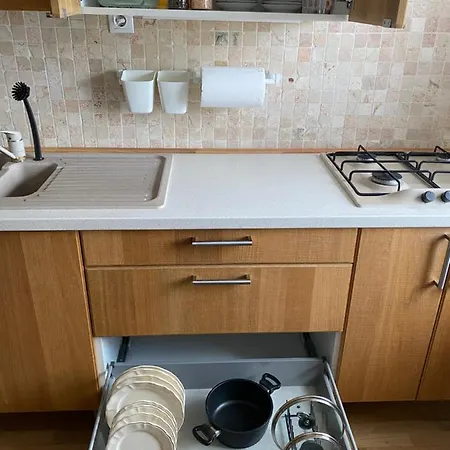 Casa S Piata Alba Iulia Apartment