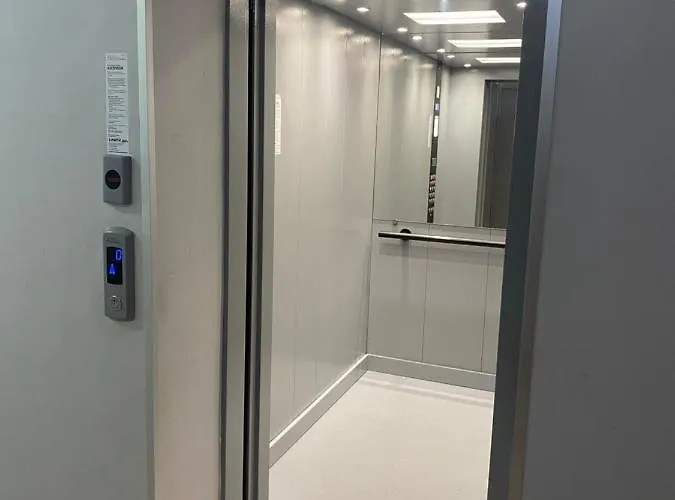 Casa S Piata Alba Iulia Unirii Lägenhet Bukarest